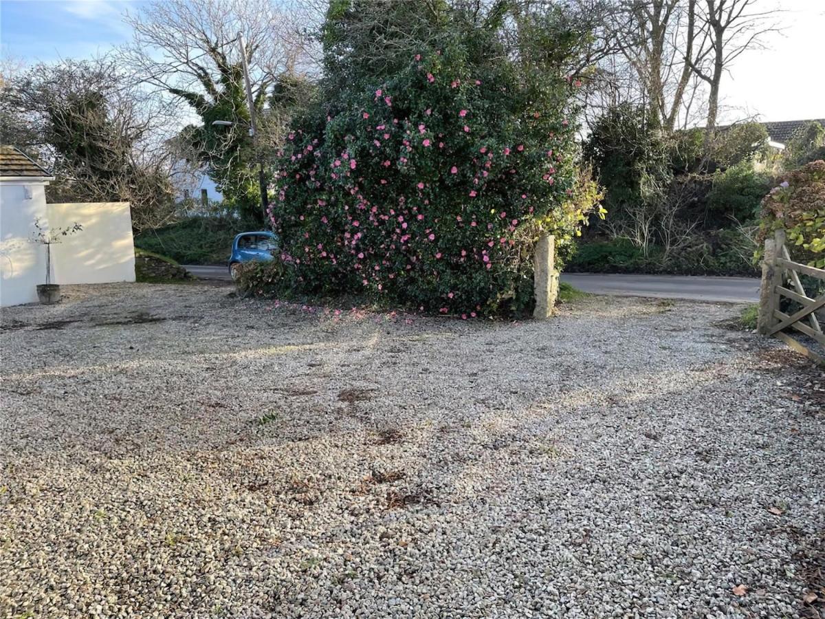 Tranquil 4 Bed Bungalow, Large Garden, Plenty Of Parking Carbis Bay Exteriör bild